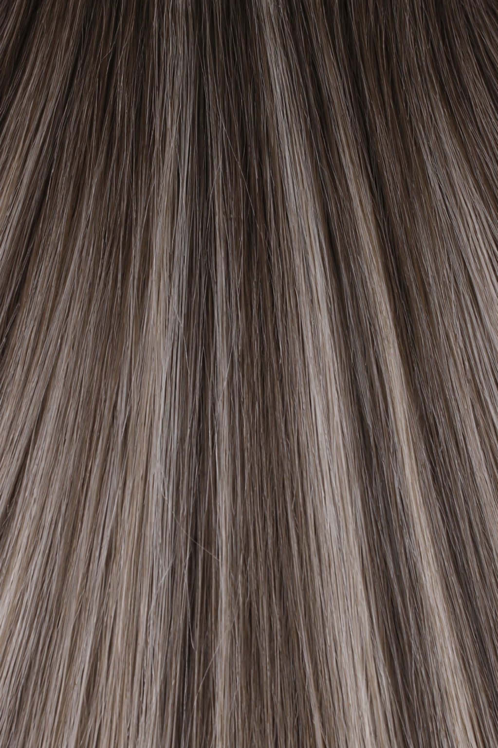The Slim Clip-In hair extensions, 18 inch clip-in set