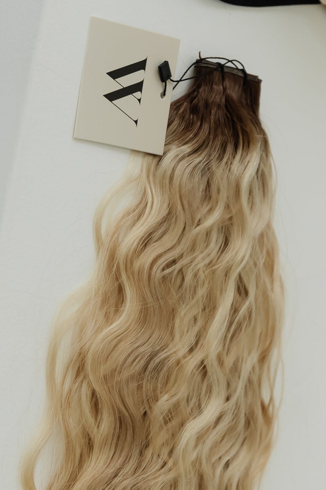 The Luxe Weft Wavy